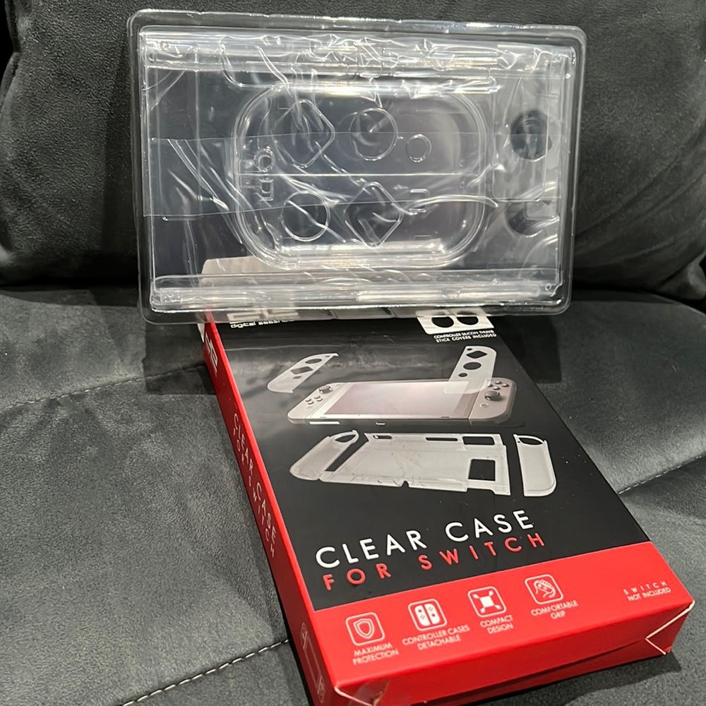 Digital Essentials Clear Case for Switch